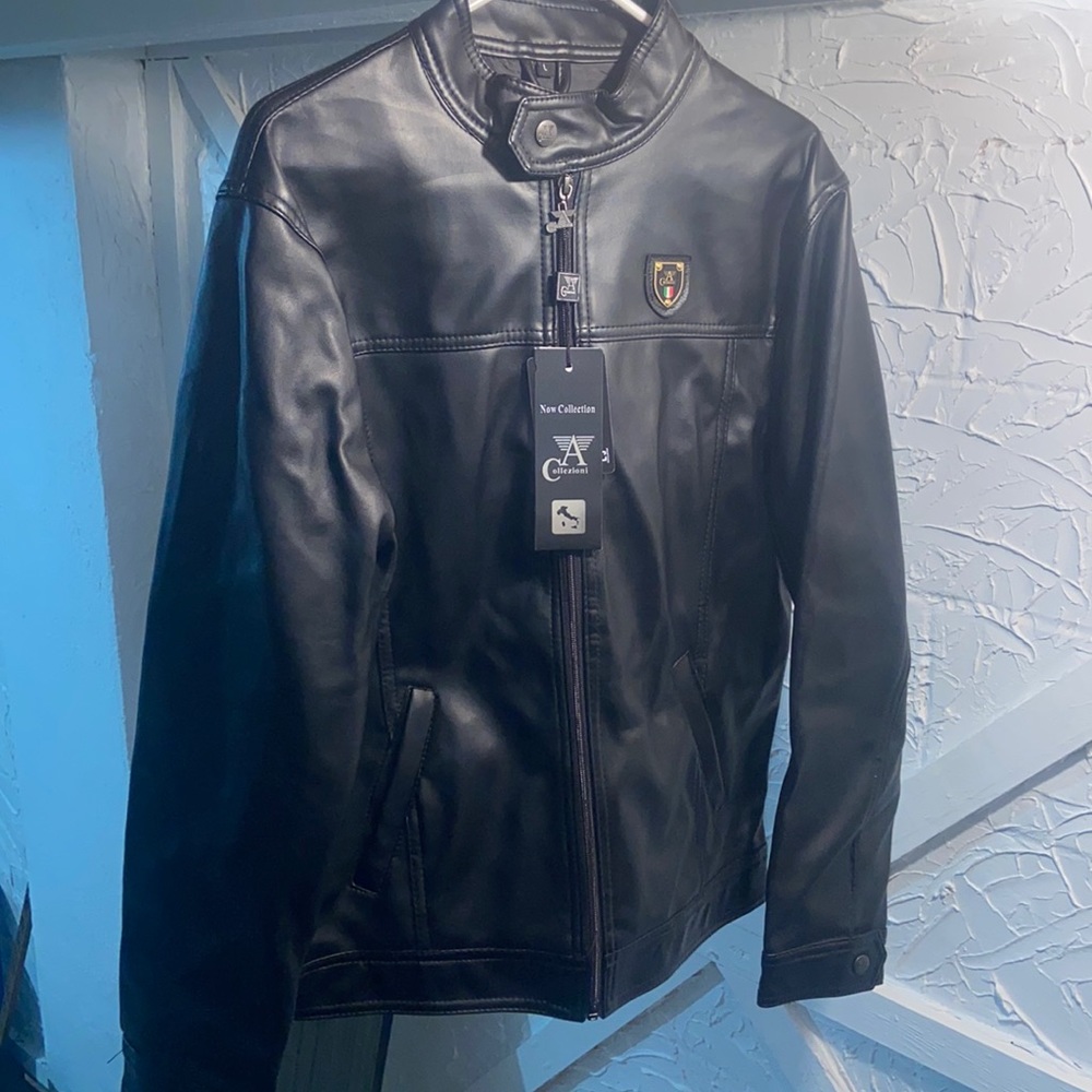 Men's NWT Zip Up Jacket